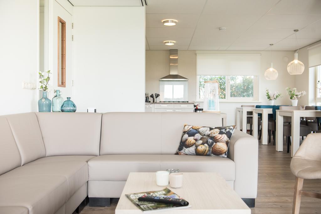 De Oranjerie Villa บูเริน ภายนอก รูปภาพ